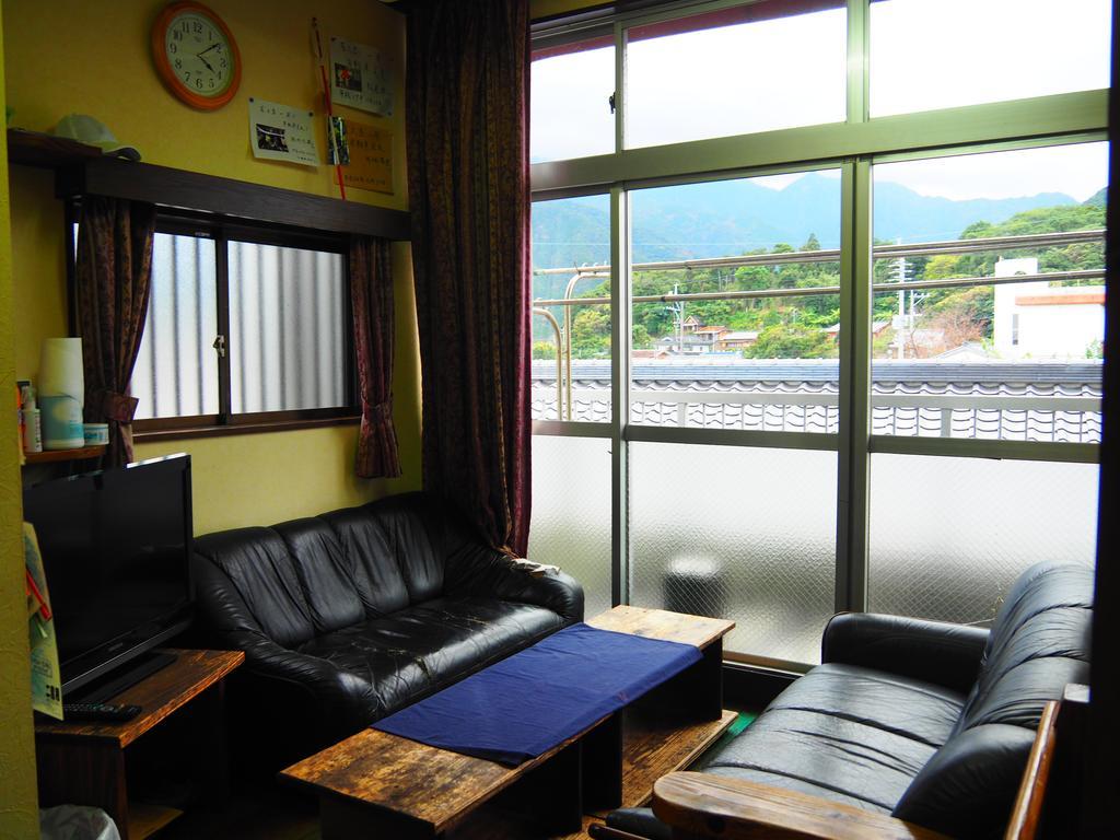 Hotel Sudomari Minshuku Friend Yakushima  Esterno foto